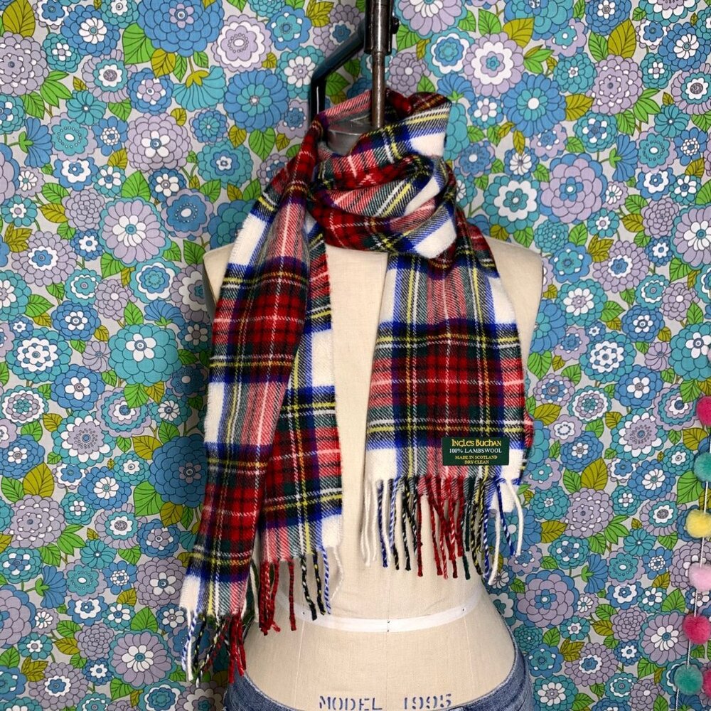 Ingles Buchan Made in Scotland 100% Lambswool Scarf